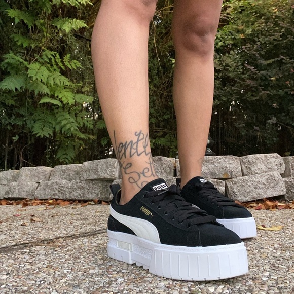 ⚫️Flyer Than Your Moms Pumas 🌚 - Picture 2 of 11